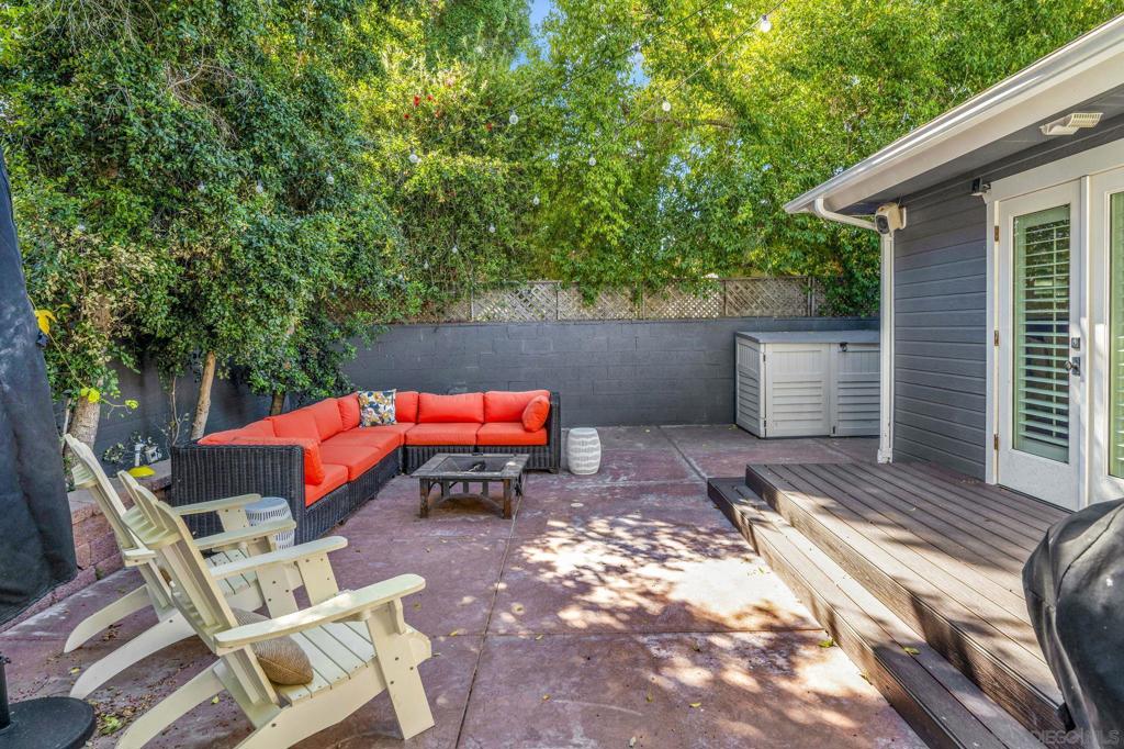 1865 Mission Cliff Dr Property Photo 31