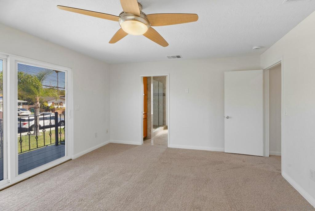 3229 Valley St Property Photo 25