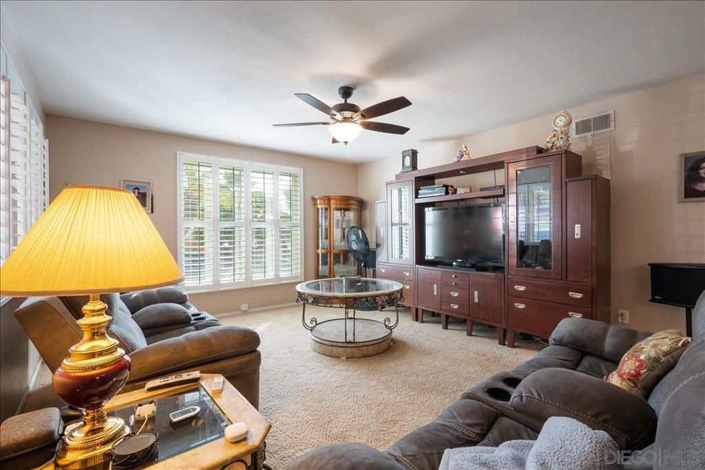 1163 Tucson Court Property Photo 3