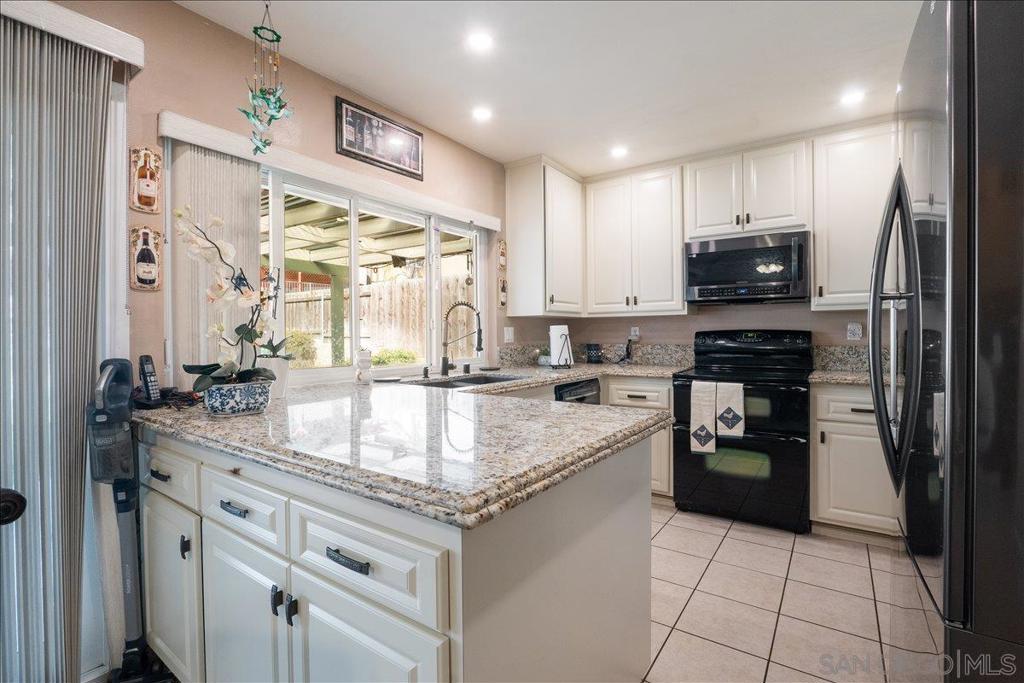 1163 Tucson Court Property Photo 8
