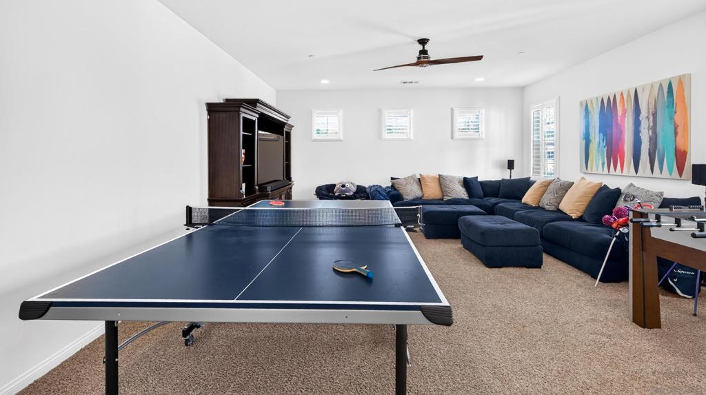 905 Hydra Property Photo 34