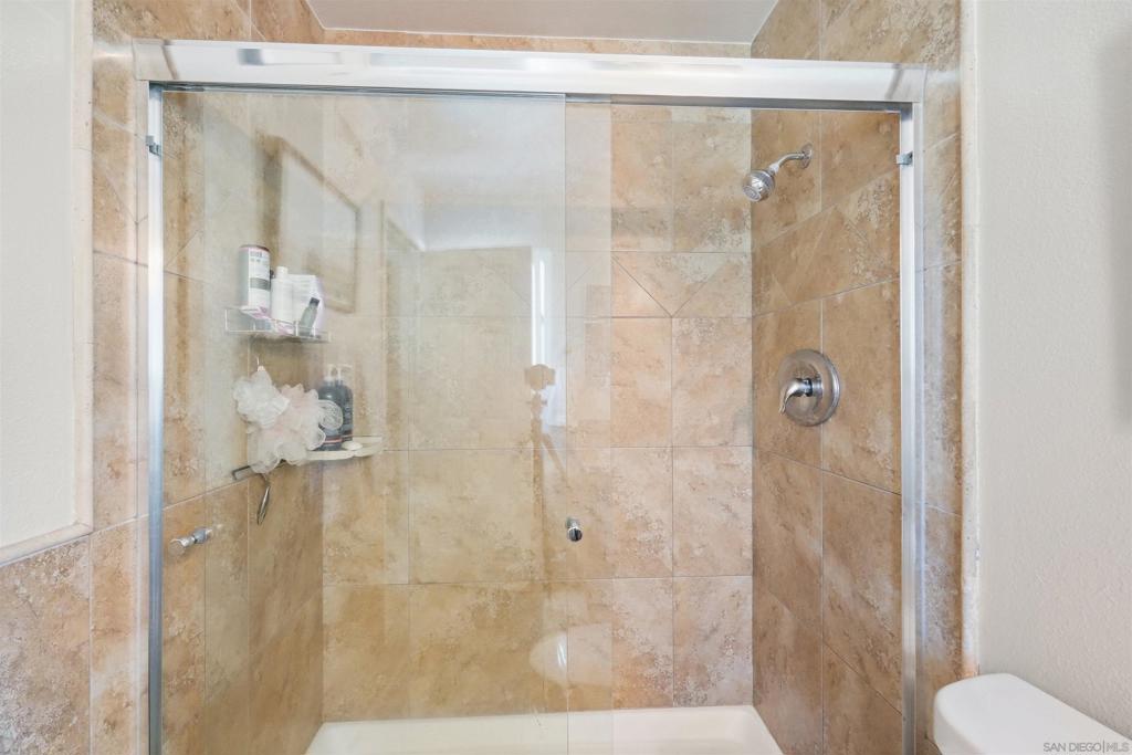 931 Summerfield Pl. Property Photo 24