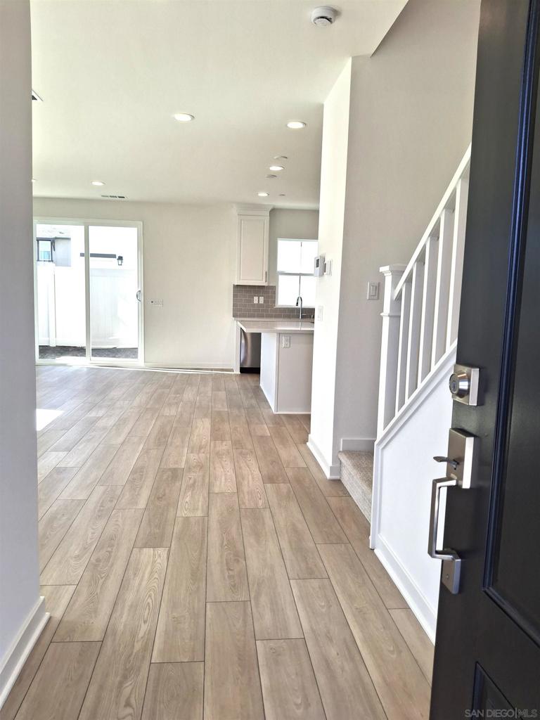 777 Kingbird Loop Property Photo 10