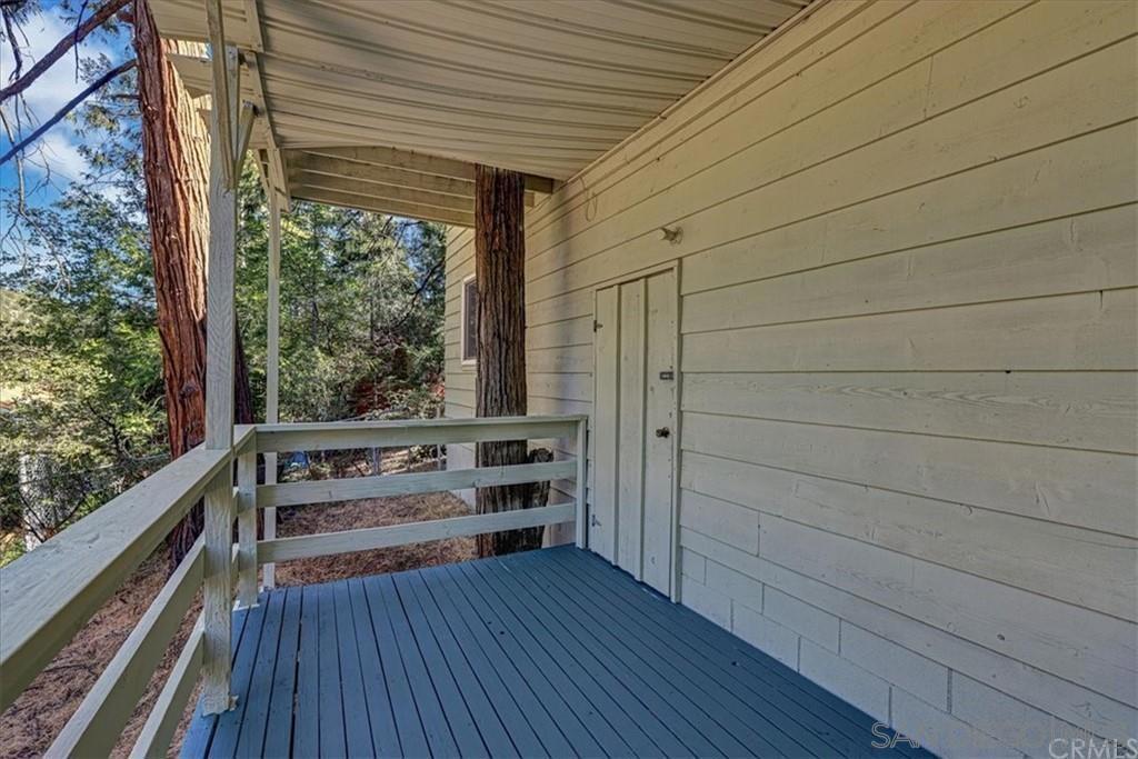 26127 Saunders Meadow Road Property Photo 3