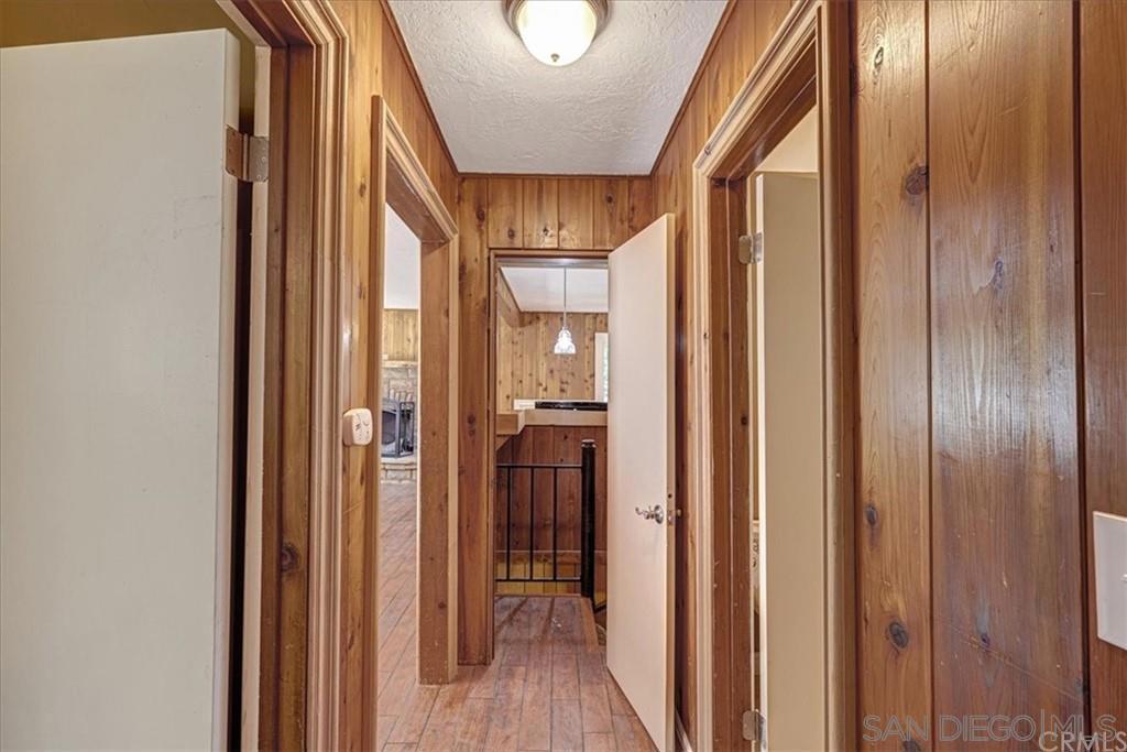 26127 Saunders Meadow Road Property Photo 16