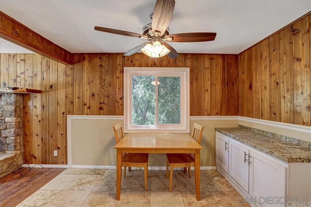26127 Saunders Meadow Road Property Photo 17
