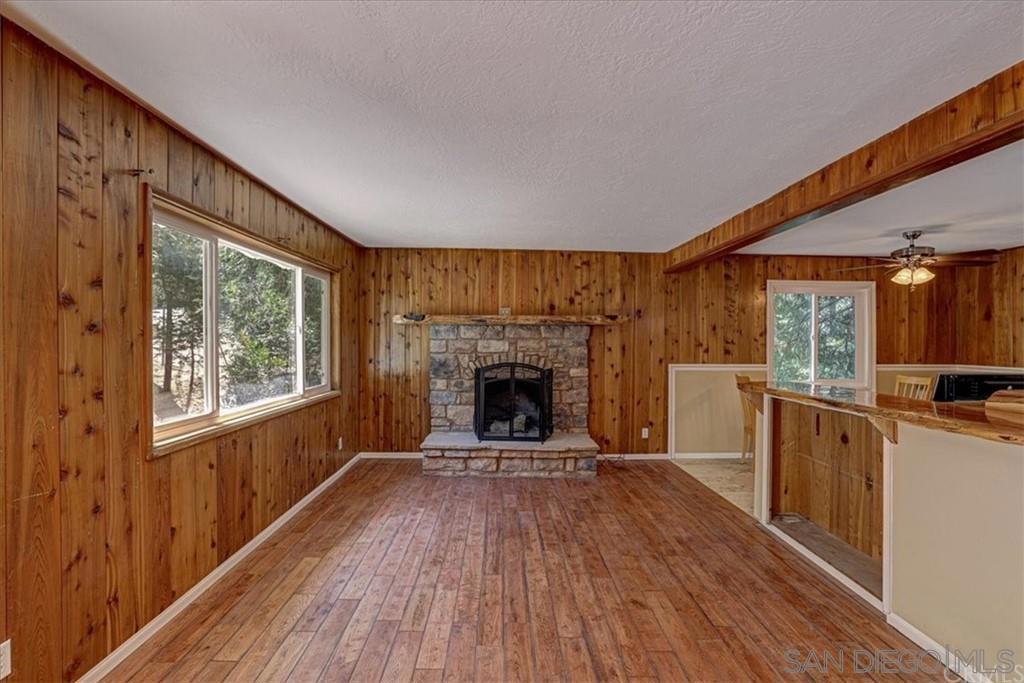 26127 Saunders Meadow Road Property Photo 22