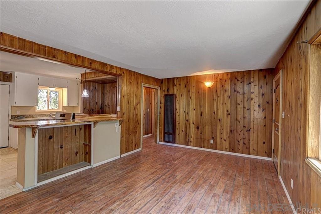26127 Saunders Meadow Road Property Photo 24