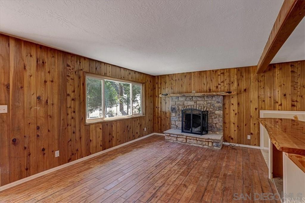 26127 Saunders Meadow Road Property Photo 25
