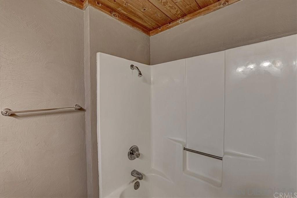 26127 Saunders Meadow Road Property Photo 28