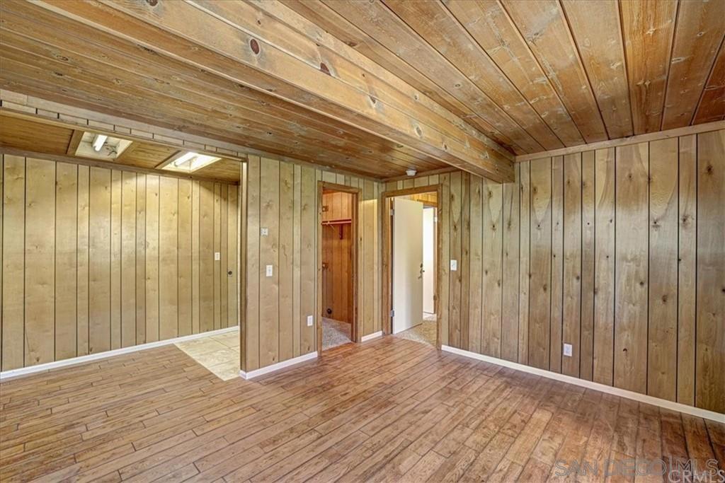 26127 Saunders Meadow Road Property Photo 32