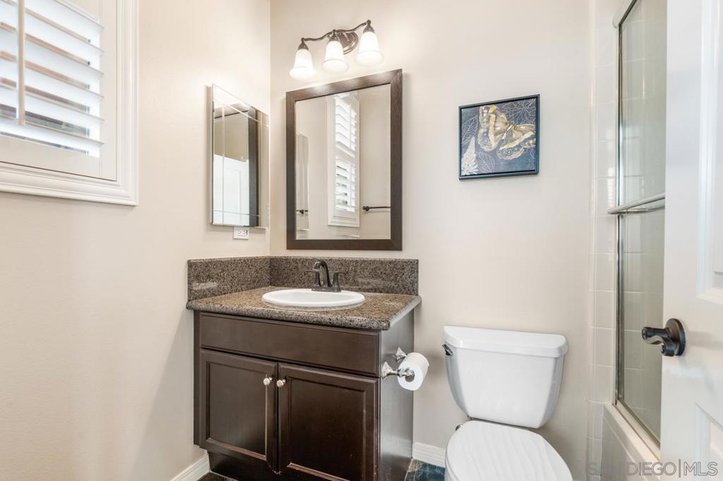 2713 Vistamonte Property Photo 26
