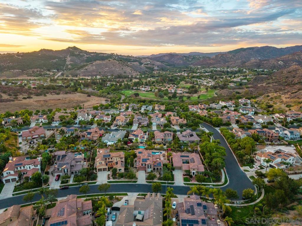 2713 Vistamonte Property Photo 46