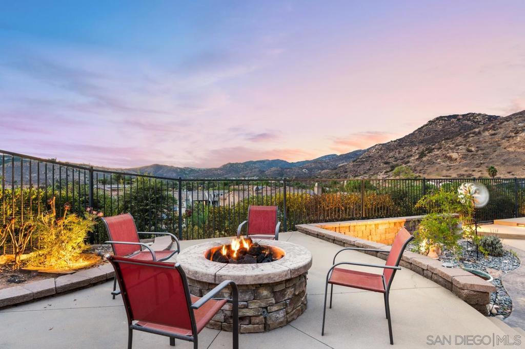 2713 Vistamonte Property Photo 52