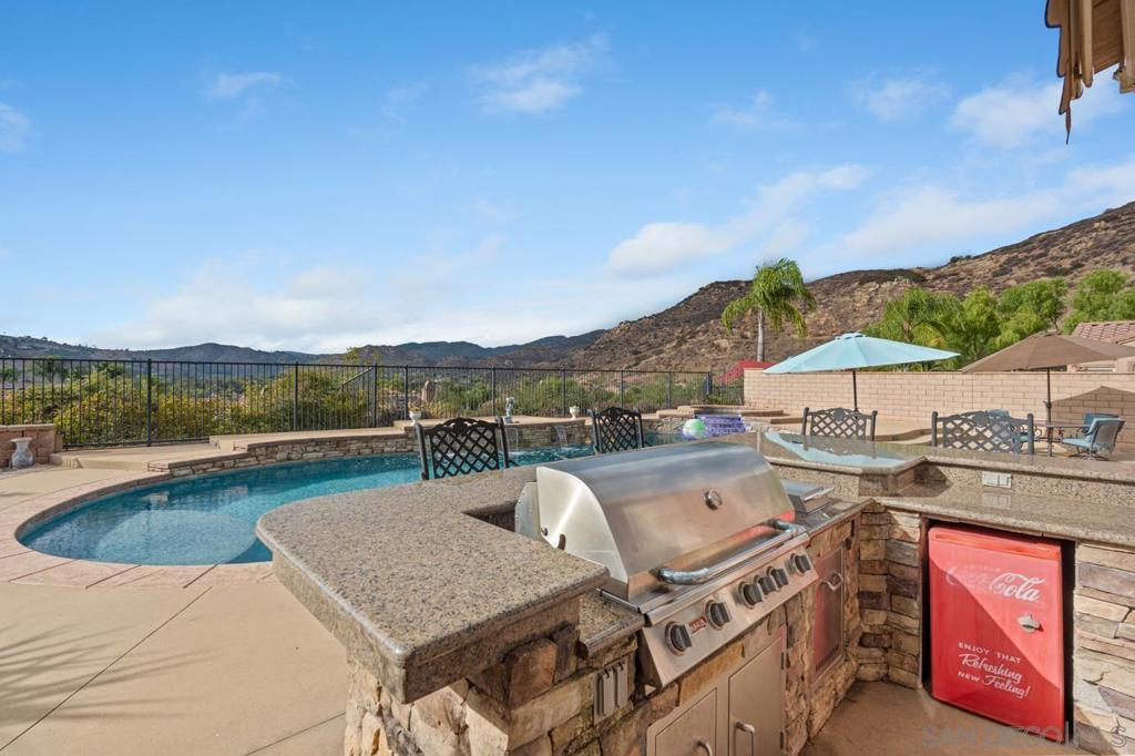 2713 Vistamonte Property Photo 65