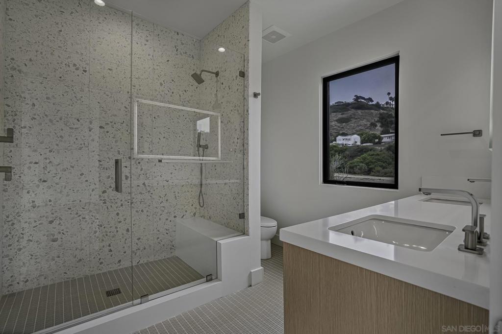 6255 Dowling Dr Property Photo 14