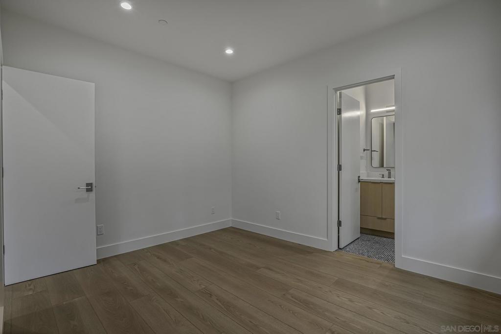 6255 Dowling Dr Property Photo 16