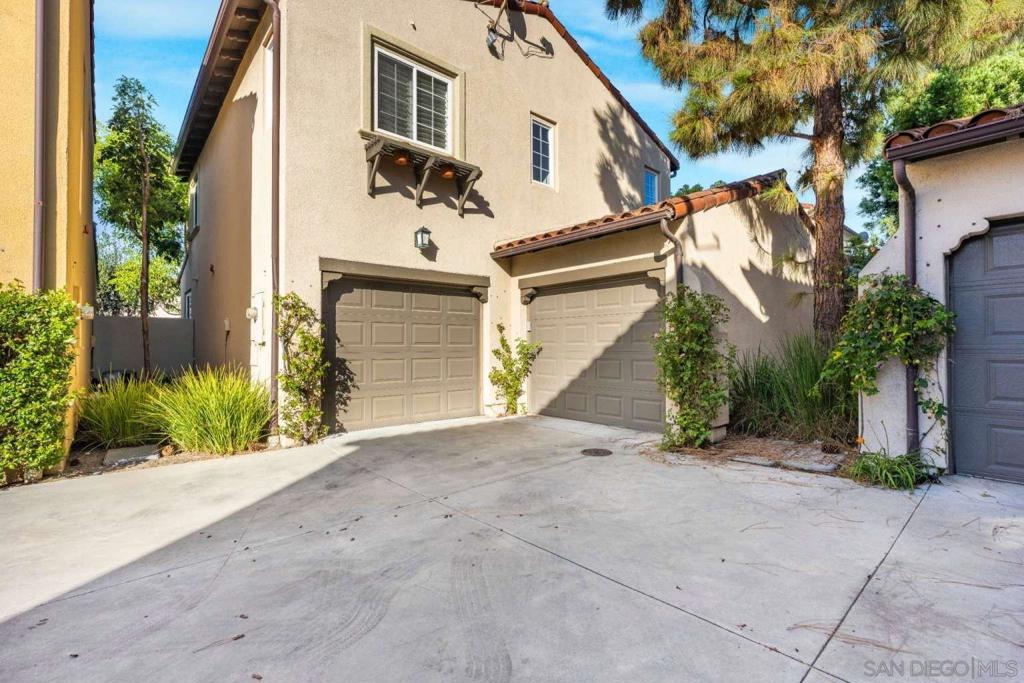 86 Canyoncrest Property Photo 20