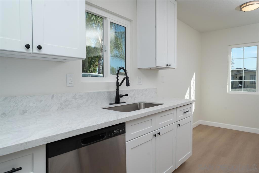 2398 San Bernardo Ave Property Photo 8
