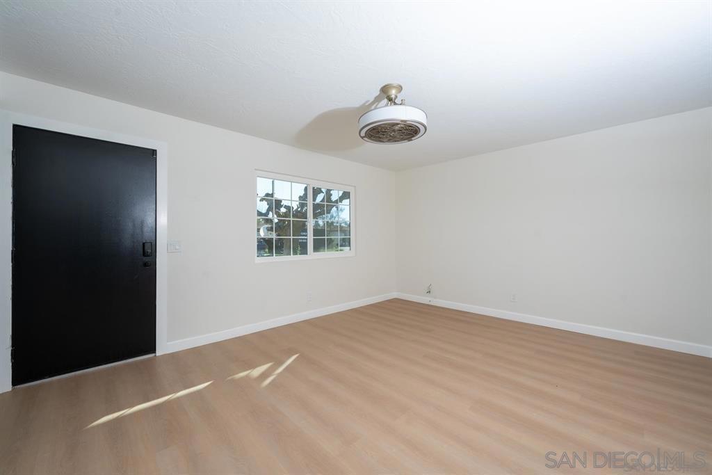 2398 San Bernardo Ave Property Photo 11