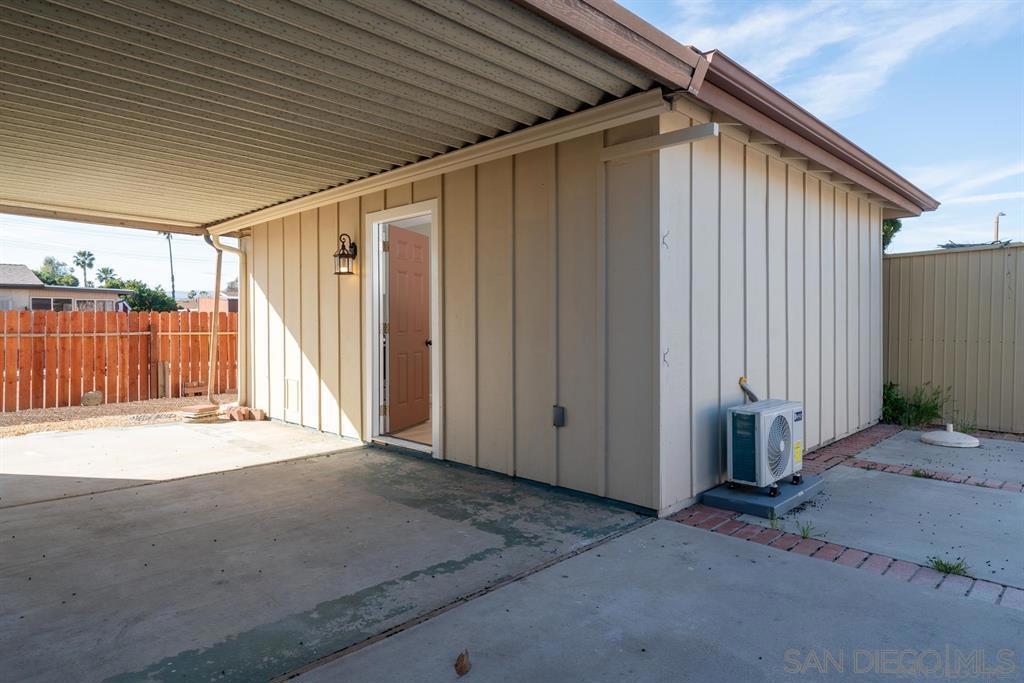 2398 San Bernardo Ave Property Photo 26