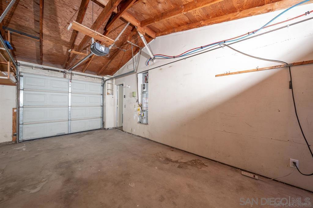 2398 San Bernardo Ave Property Photo 32
