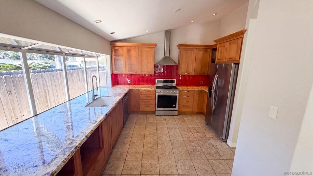 1827 Corte Amarillo Property Photo 2
