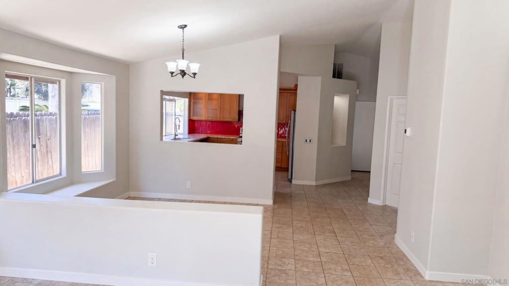 1827 Corte Amarillo Property Photo 8