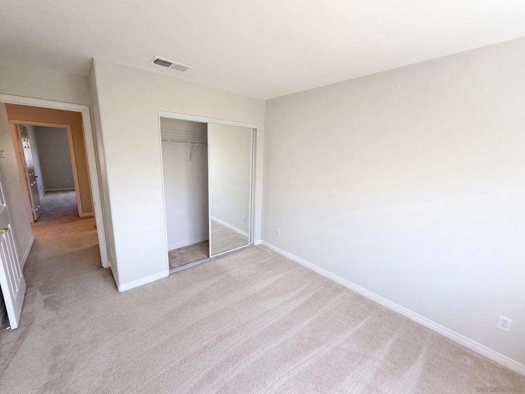 595 Dundee Property Photo 16