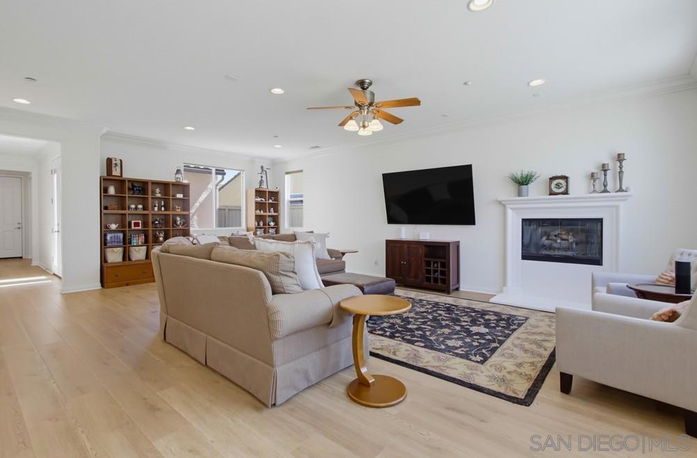 17052 Silver Pine Property Photo 3