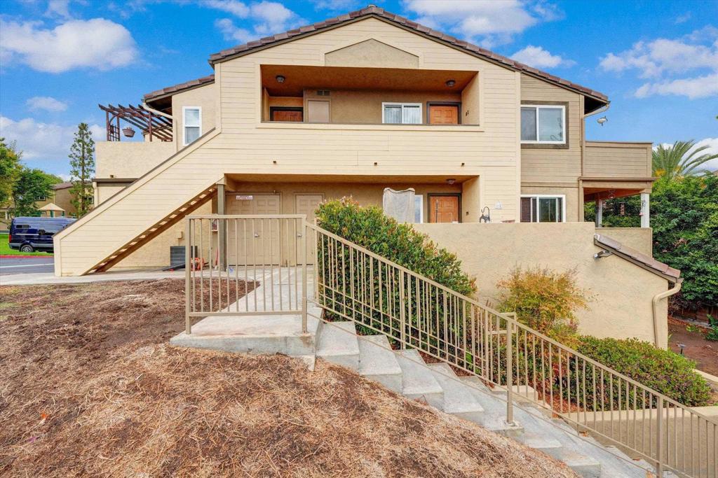 5045 Los Morros Way 83 Property Photo 4