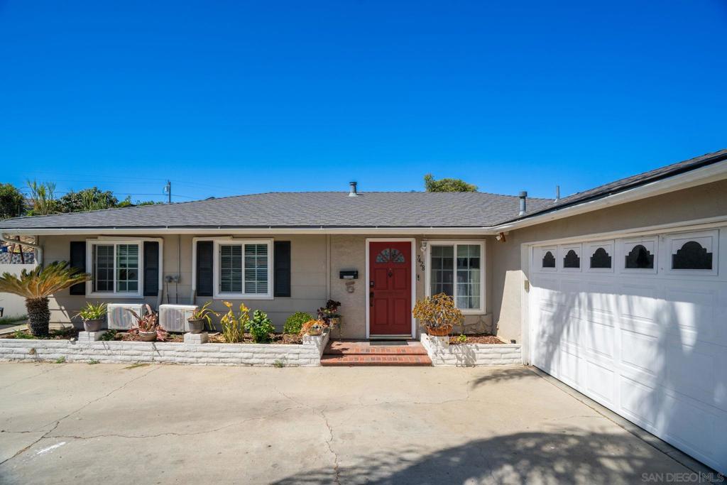 7428 Forton Property Photo 1