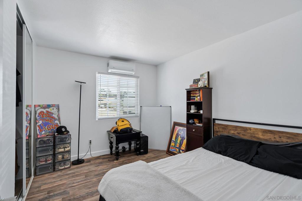 7428 Forton Property Photo 19
