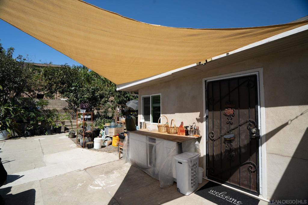 7428 Forton Property Photo 29