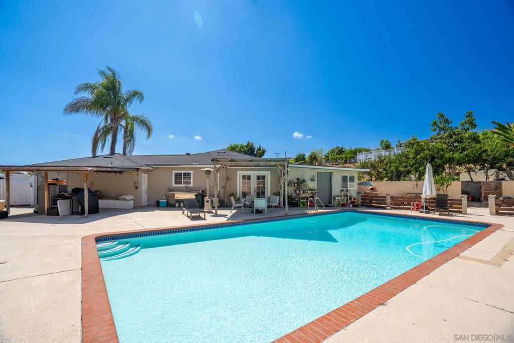 7428 Forton Property Photo 46