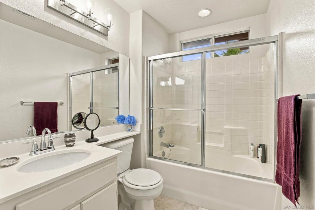 4025 Ivey Vista Way Property Photo 27