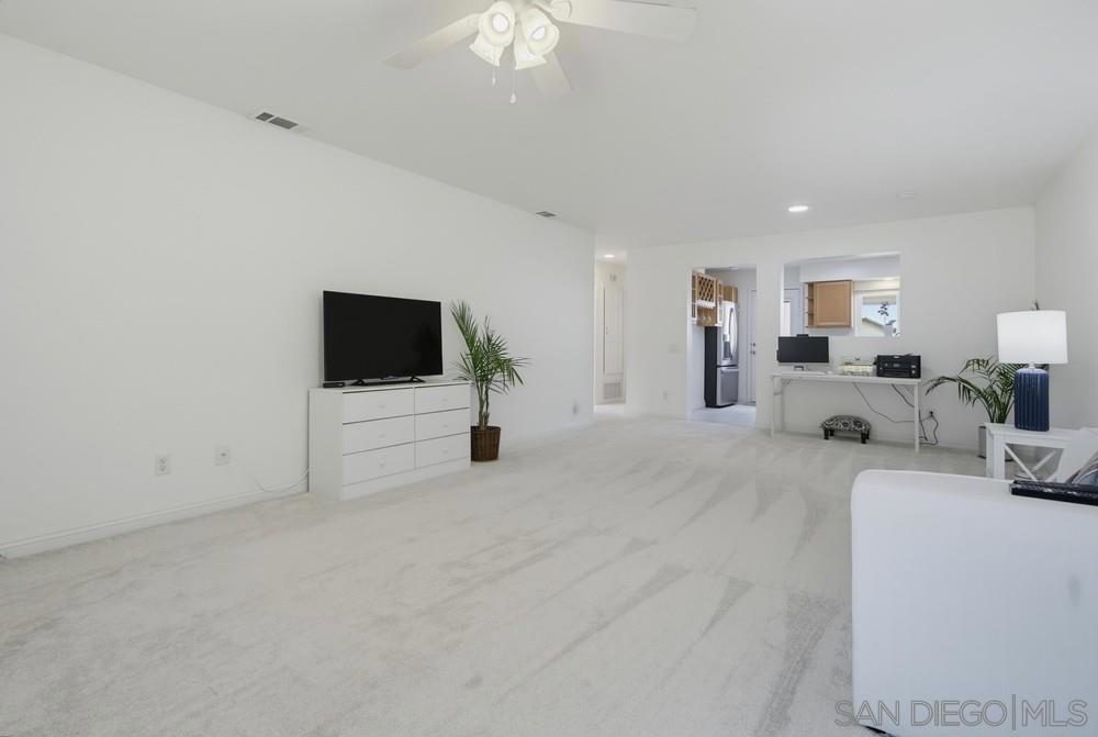 4434 Kittiwake Property Photo 11