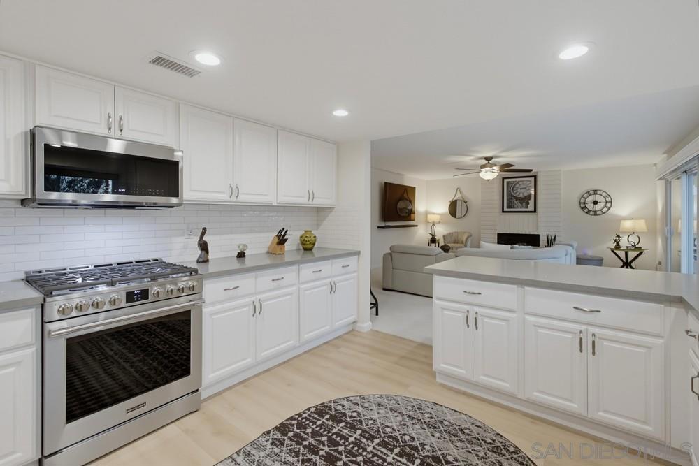 2554 Valley Lake Drive Property Photo 18