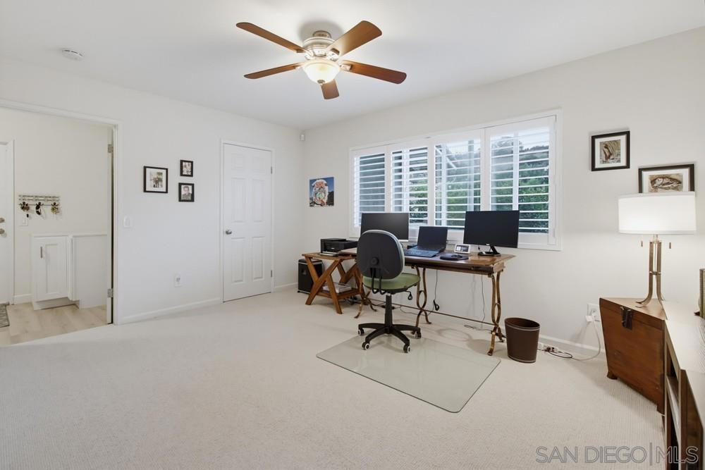 2554 Valley Lake Drive Property Photo 23