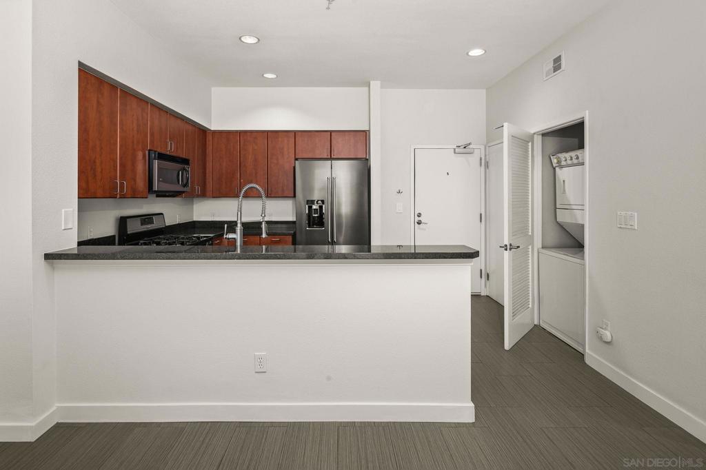 445 Island 321 Property Photo 9