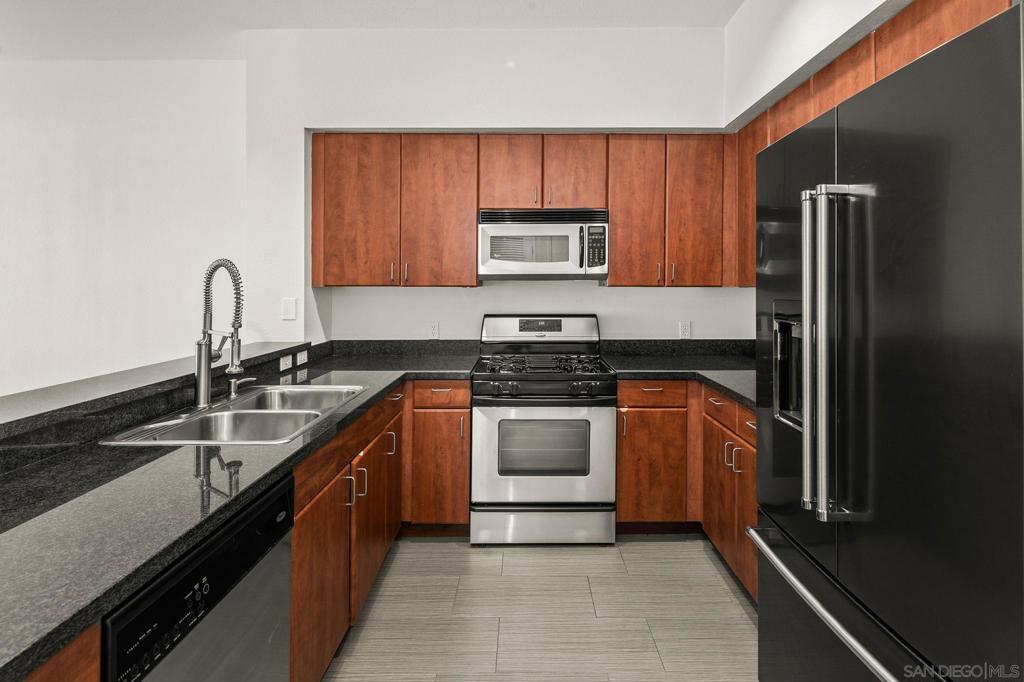 445 Island 321 Property Photo 12