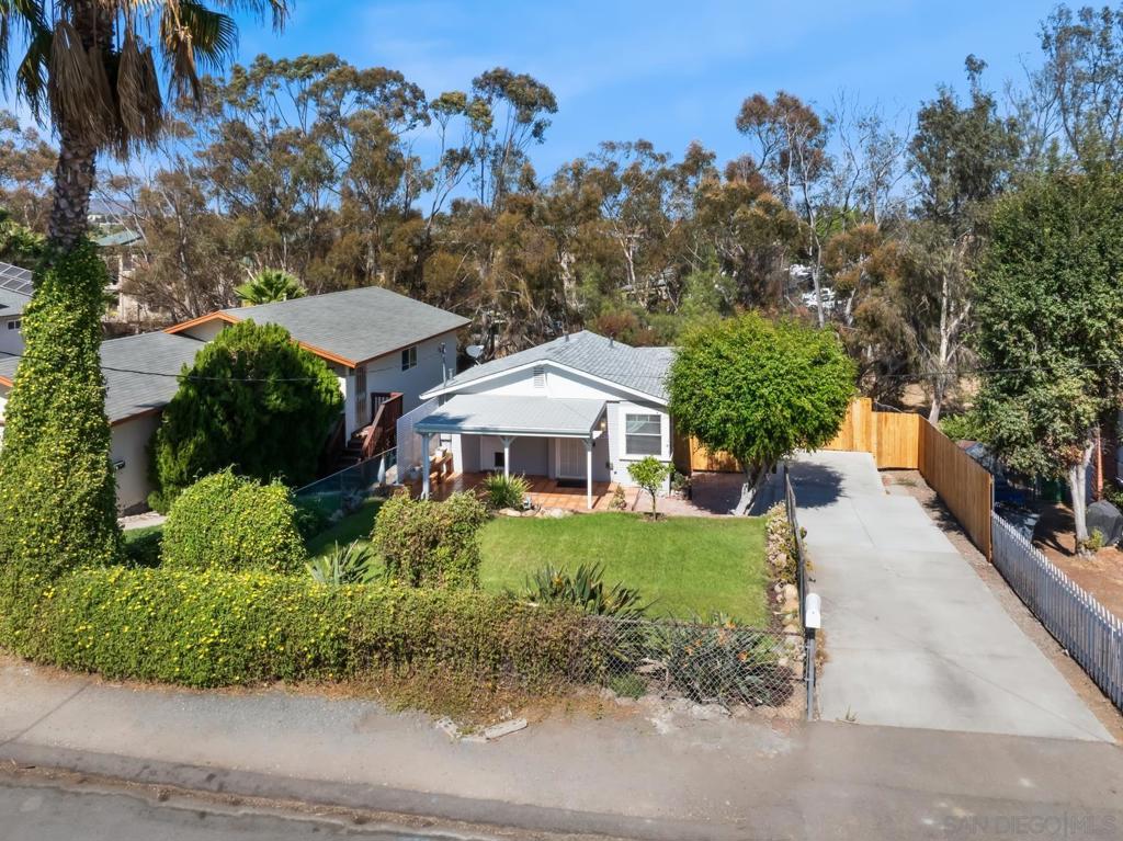5079 Guava Property Photo 1