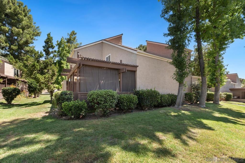 23952 Green Haven Property Photo 33