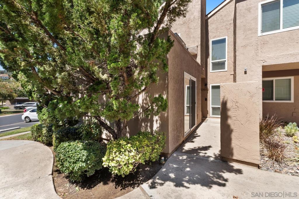 23952 Green Haven Property Photo 41