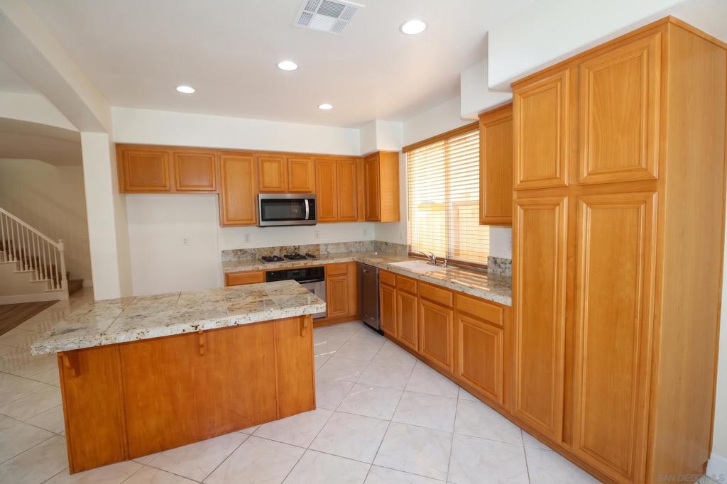1499 Enchante Property Photo 10