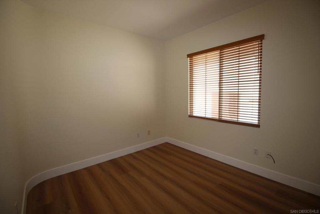 1499 Enchante Property Photo 25