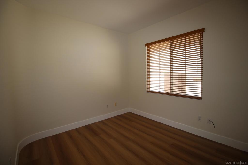 1499 Enchante Property Photo 30