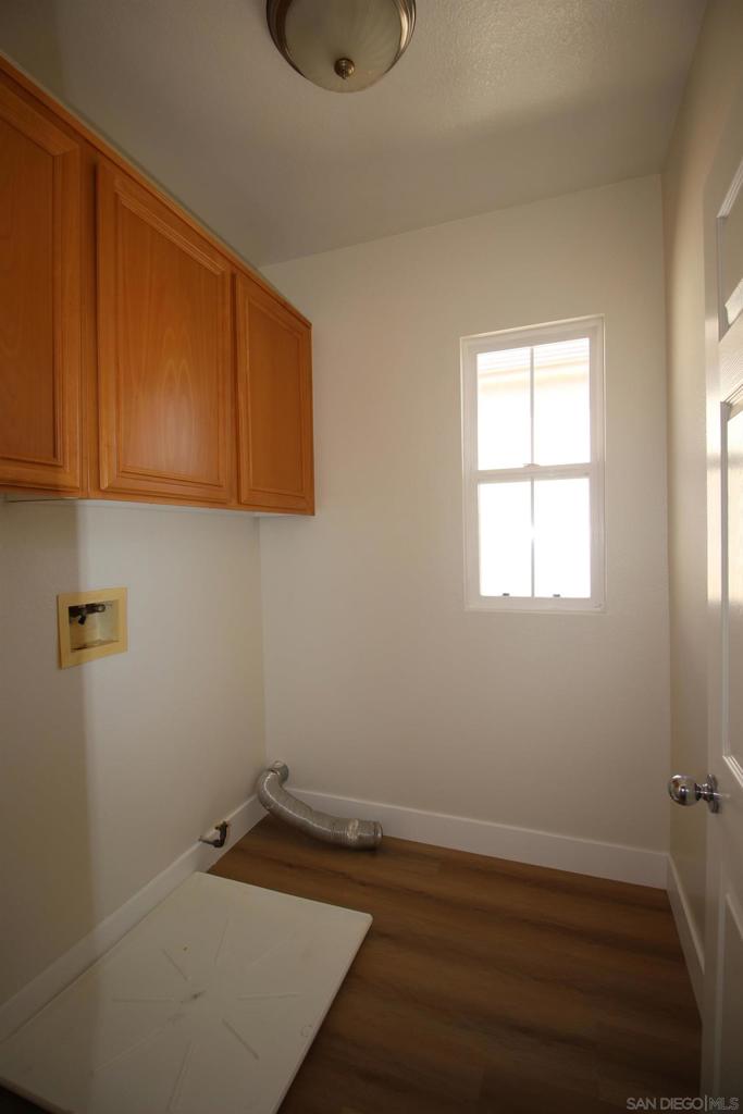 1499 Enchante Property Photo 31
