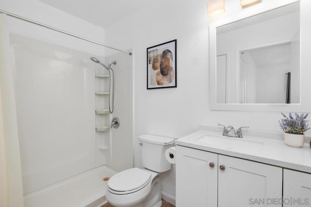 10569 Westonhill Drive Property Photo 17