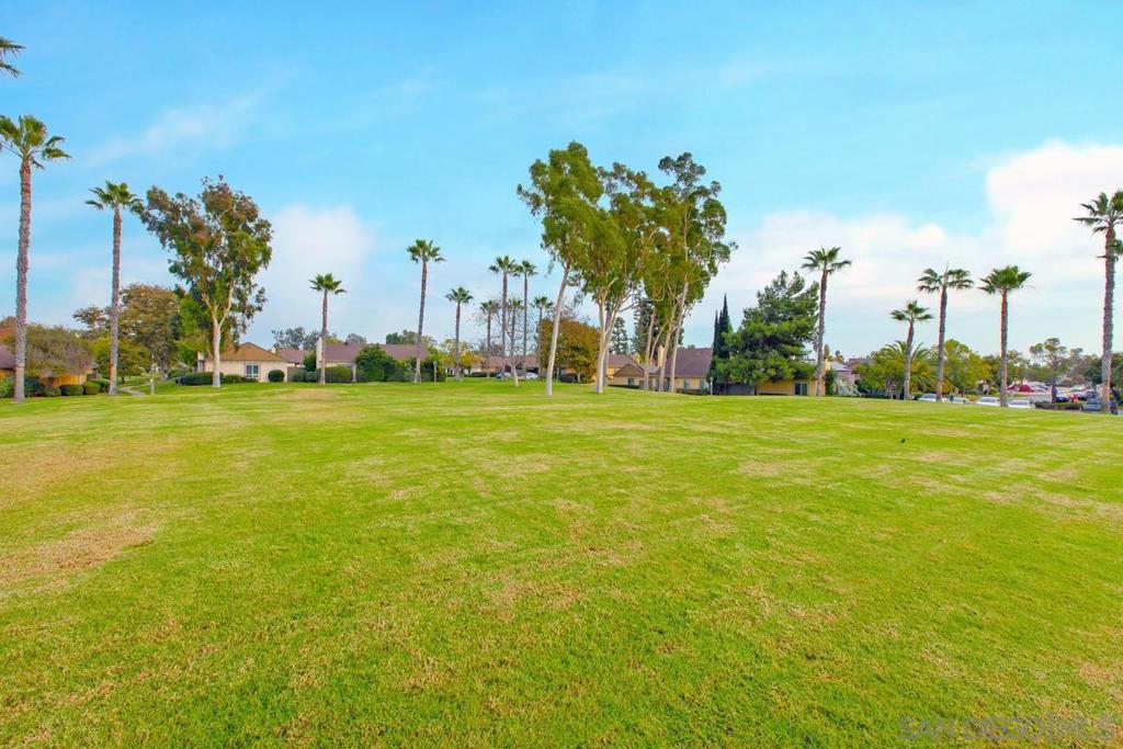 10569 Westonhill Drive Property Photo 24